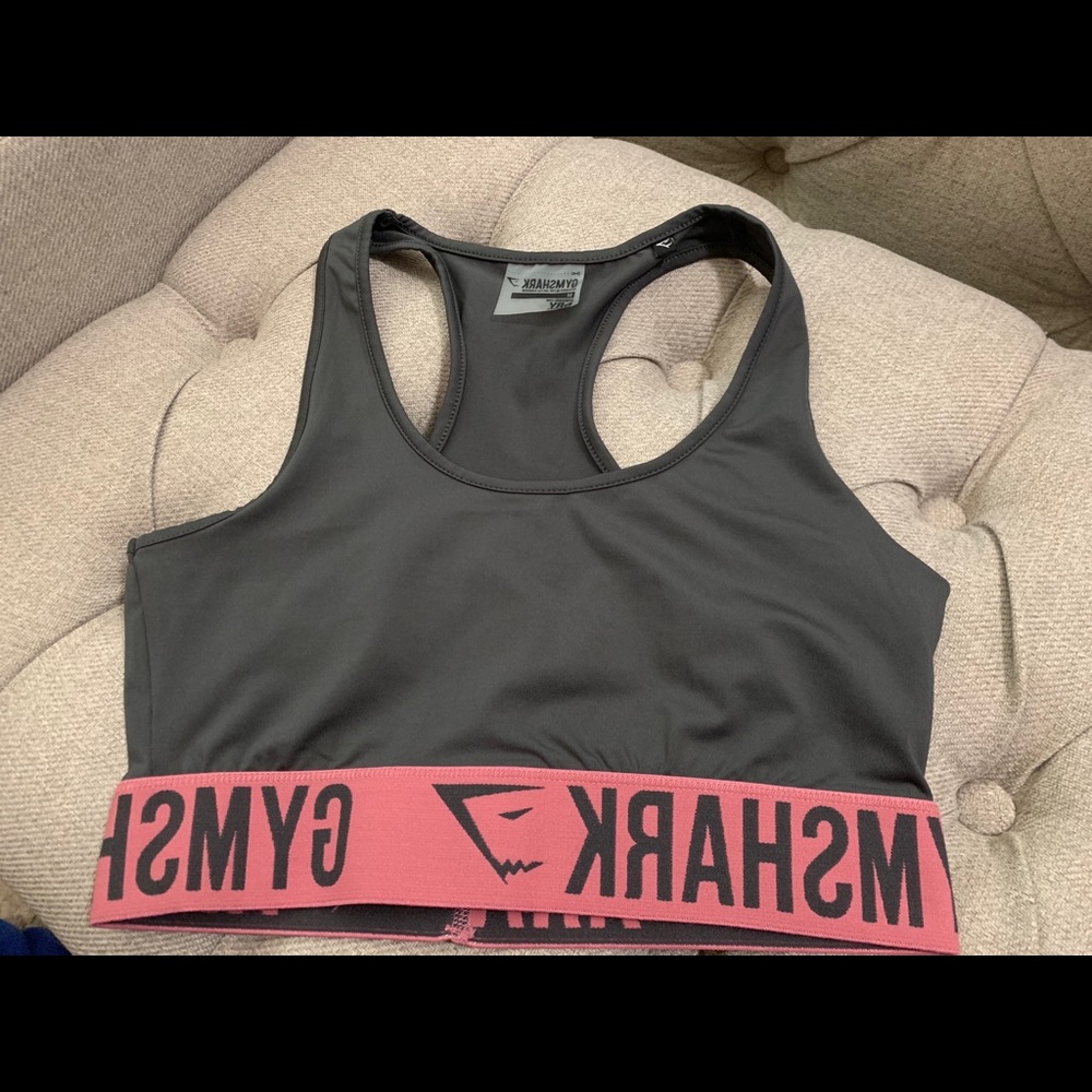 Gymshark🙂 new Fit sport bra size M🏃🏼‍♀️